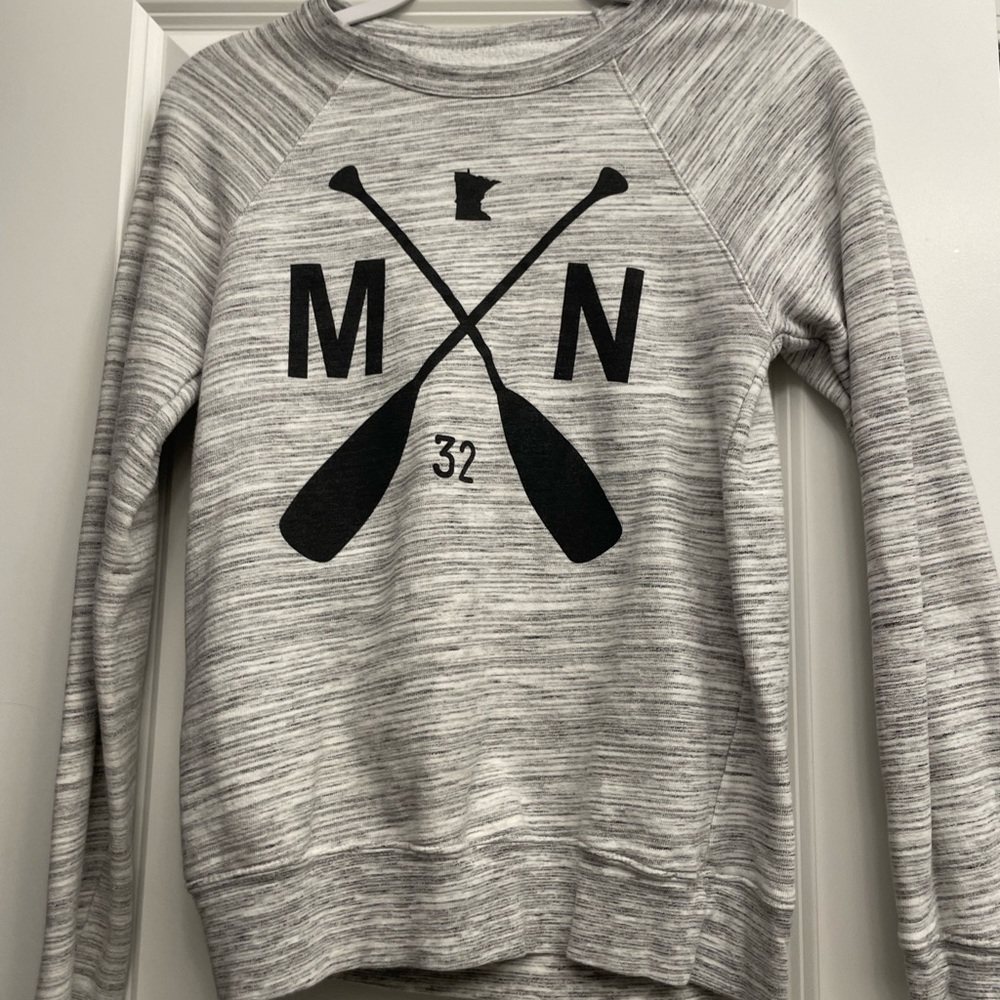 MN light sweater